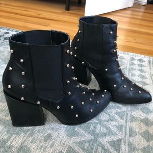 Faux leather black boots